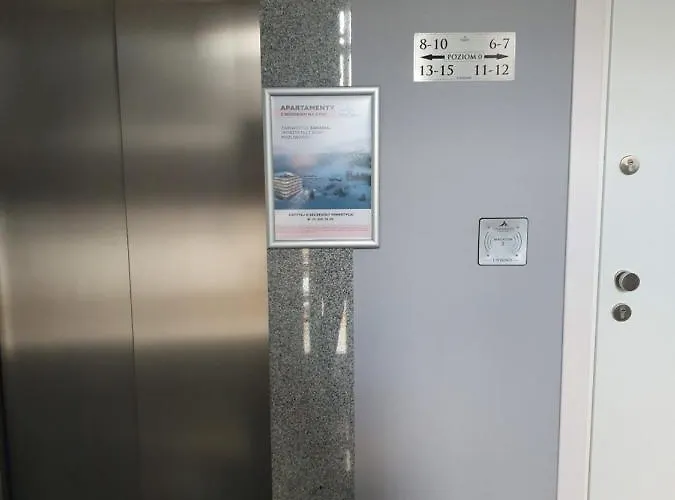 Czarna Gora Faktura Vat Appartamento